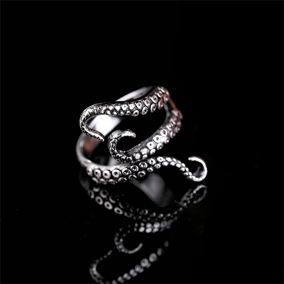 Silver Retro Animal Rings Artistic Design Silver Retro Animal Rings Artistic Design