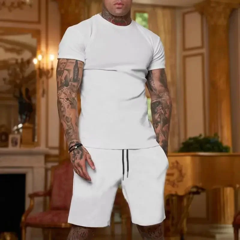 Men's sportswear short sleeved t-shirt and shorts set