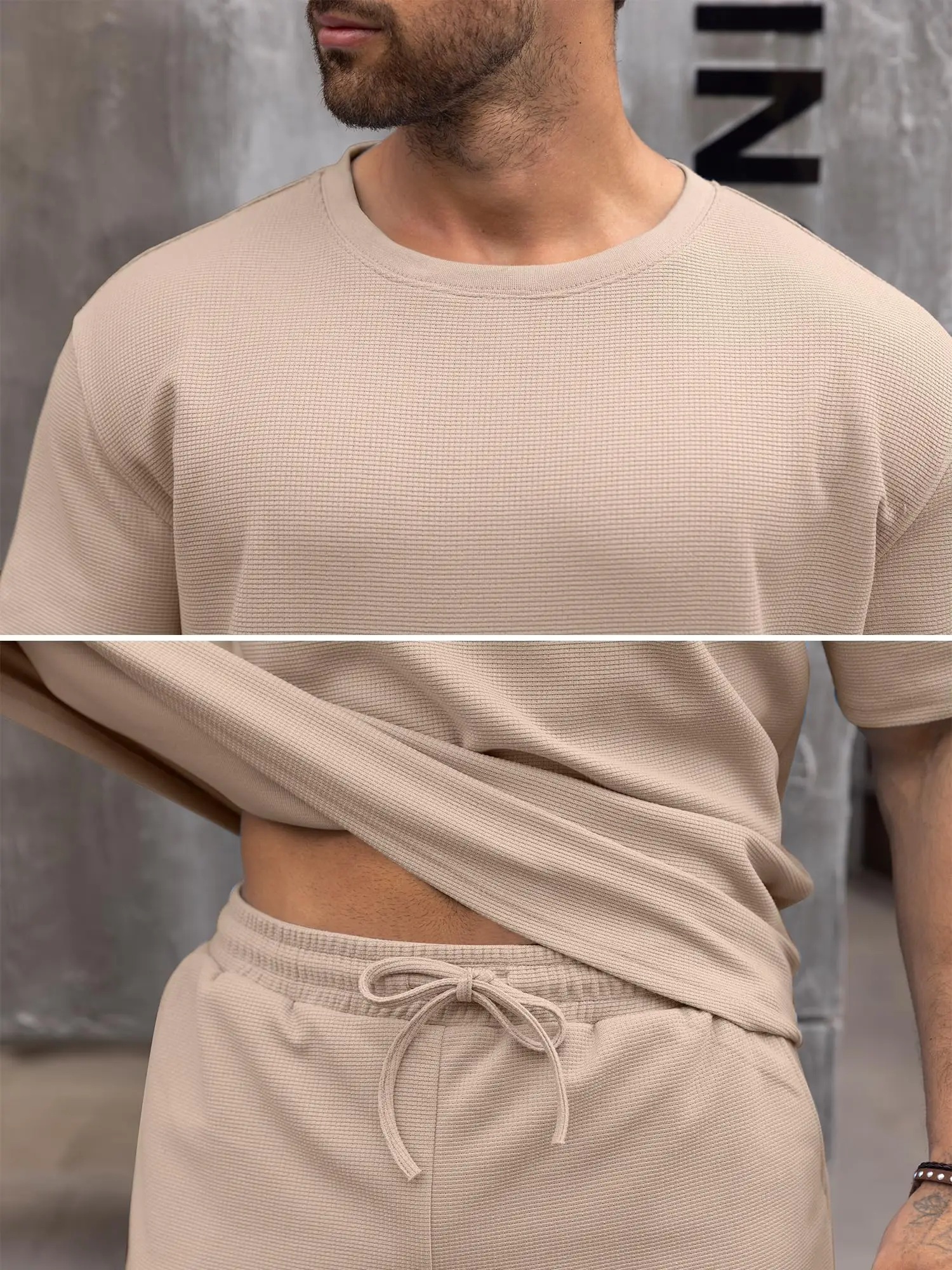 Men's sportswear short-sleeved T-shirt / shorts set Men's sportswear short-sleeved T-shirt / shorts set