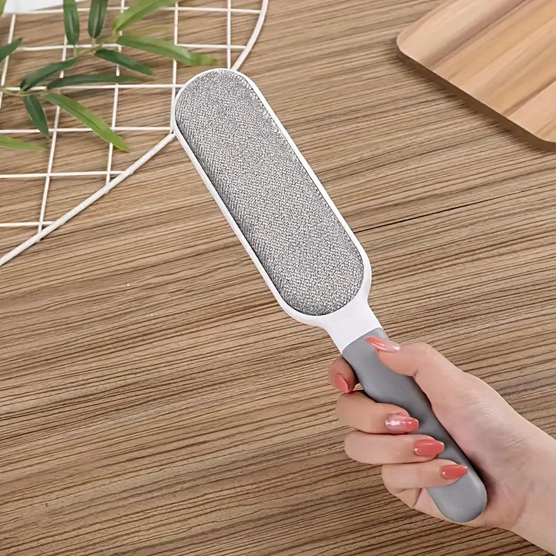 Double-sided manual electrostatic pet hair brush, suitable for cleaning pets, clothing, sofas, furniture, and carpets Double-sided manual electrostatic pet hair brush, suitable for cleaning pets, clothing, sofas, furniture, and carpets