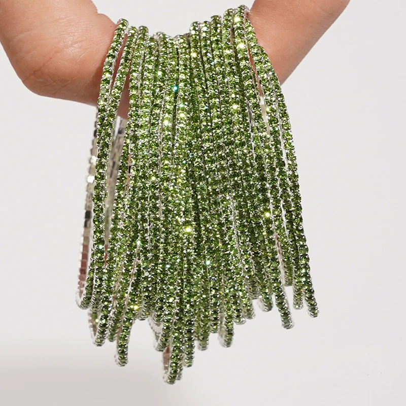 5pcs Fashion Crystal Rhinestone Elastic Bracelets 5pcs Fashion Crystal Rhinestone Elastic Bracelets