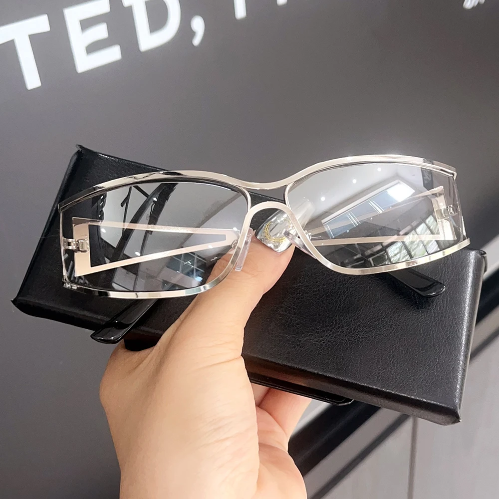 New Fashion Personalized Women's Y2K Sunglasses Retro Hollow Out Metal Eyeglass Frame Summer Tourism Sunshade Glasses 2024 New Fashion Personalized Women's Y2K Sunglasses Retro Hollow Out Metal Eyeglass Frame Summer Tourism Sunshade Glasses 2024