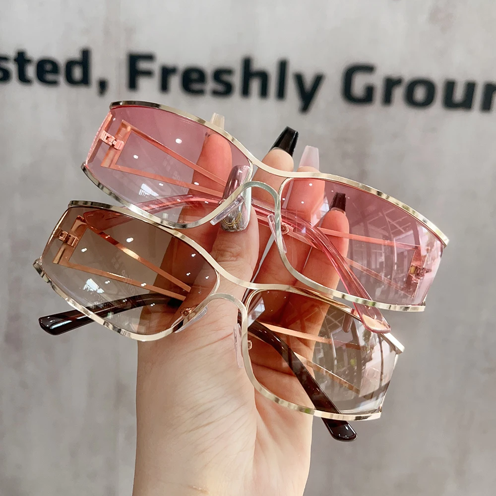 New Fashion Personalized Women's Y2K Sunglasses Retro Hollow Out Metal Eyeglass Frame Summer Tourism Sunshade Glasses 2024 New Fashion Personalized Women's Y2K Sunglasses Retro Hollow Out Metal Eyeglass Frame Summer Tourism Sunshade Glasses 2024